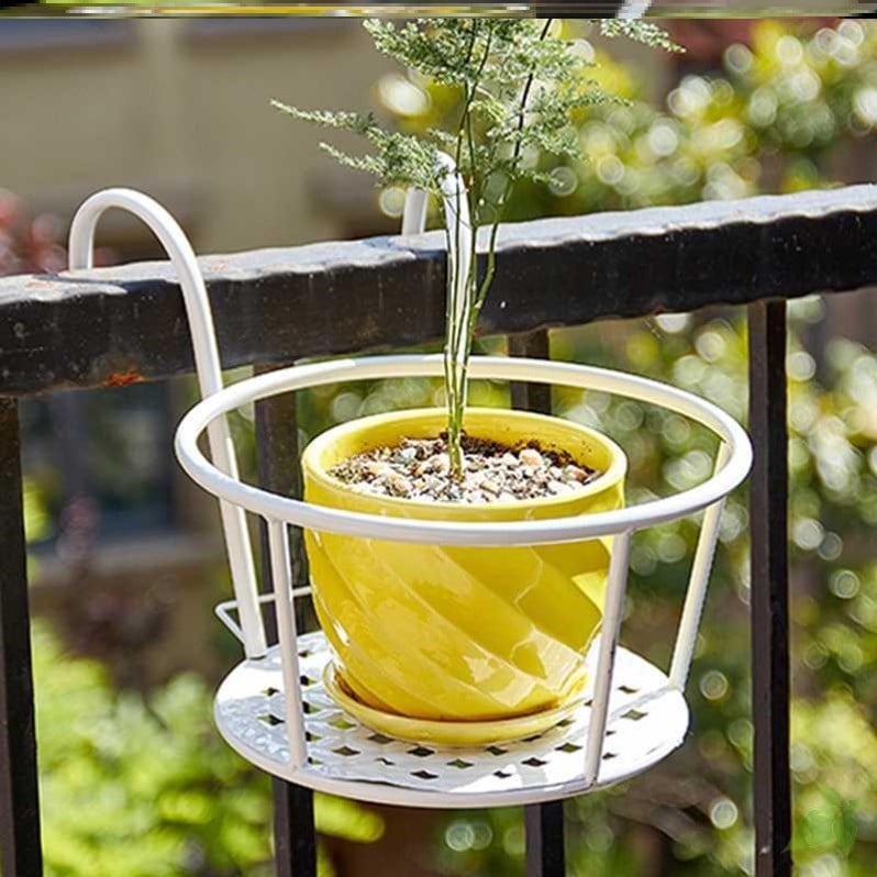 VerdaLift Plant Hanging Shelf — Finally rock-solid support for your balcony dreams