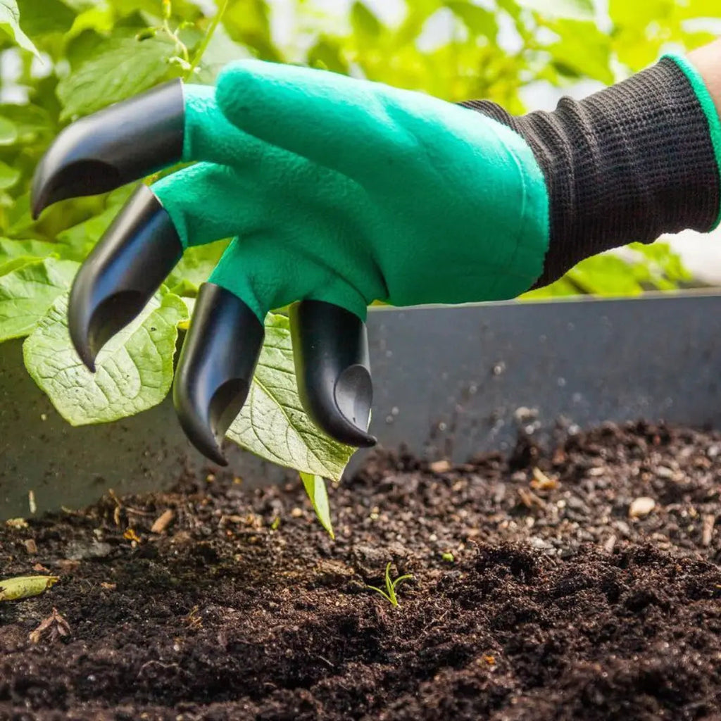 1 Pair of Garden Gloves with Claws – Planting Without Tools