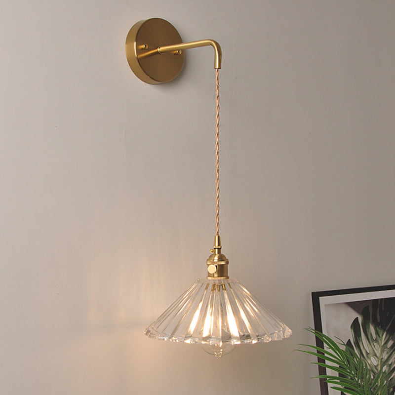 Bowl/Cylinder Nightstand Wall Lighting Antique Clear Prism/Wave Glass 1 Bulb Brass Wall Lamp with Rotary Switch