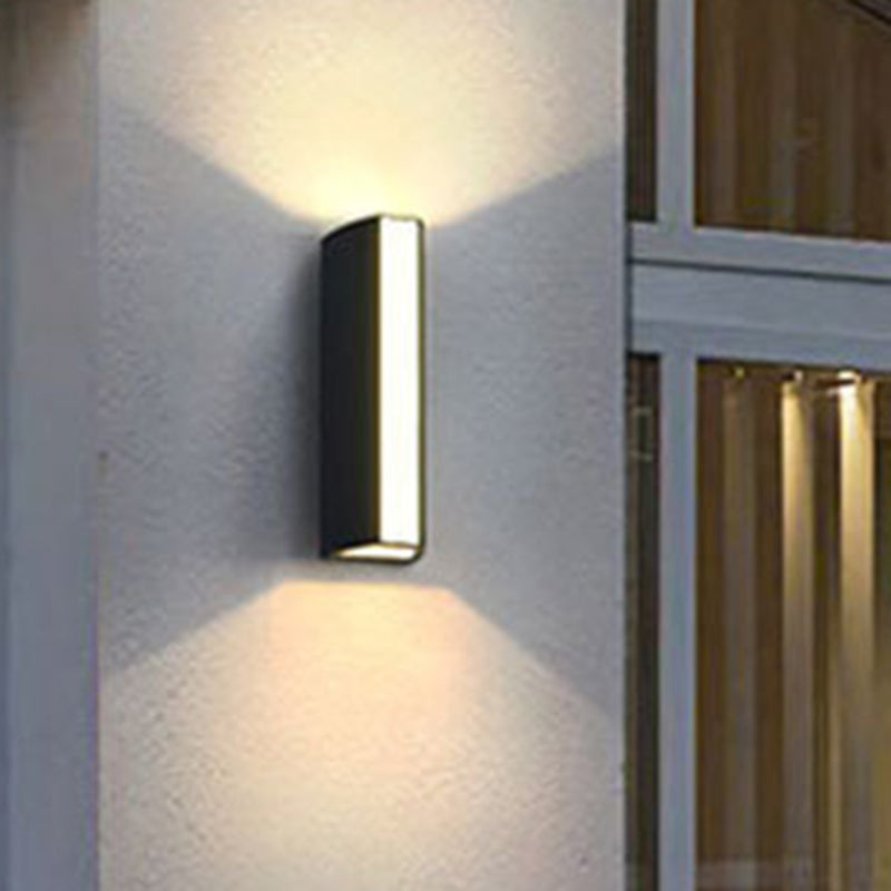 Black triangle prism wall lamp modern metal small/medium/large LED ceiling mount wall pivoting in warm/white light