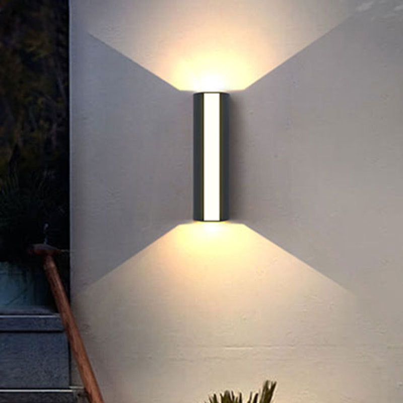Black triangle prism wall lamp modern metal small/medium/large LED ceiling mount wall pivoting in warm/white light