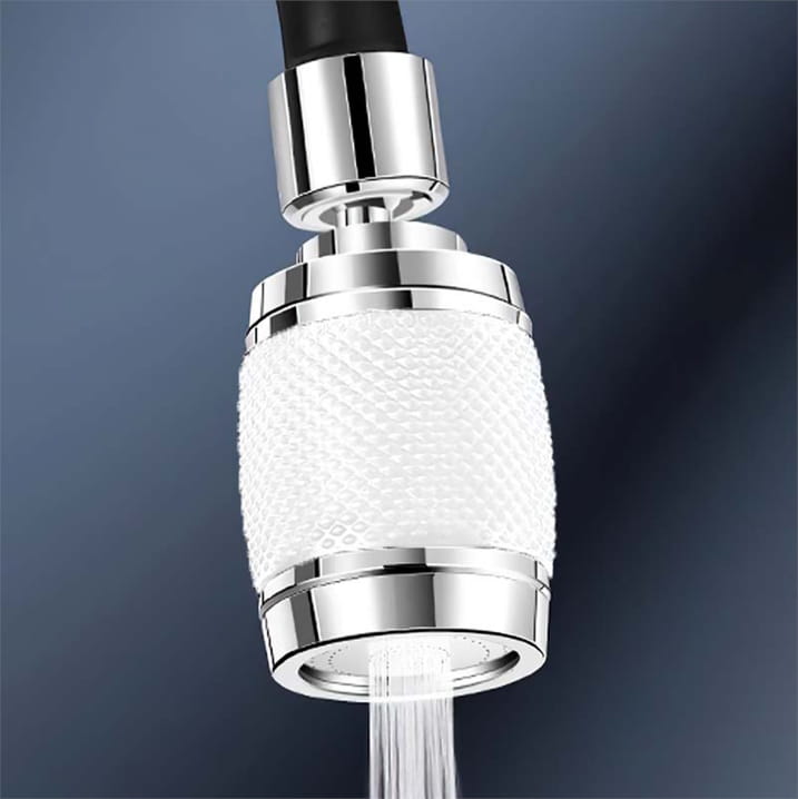 360° swivel spray faucet