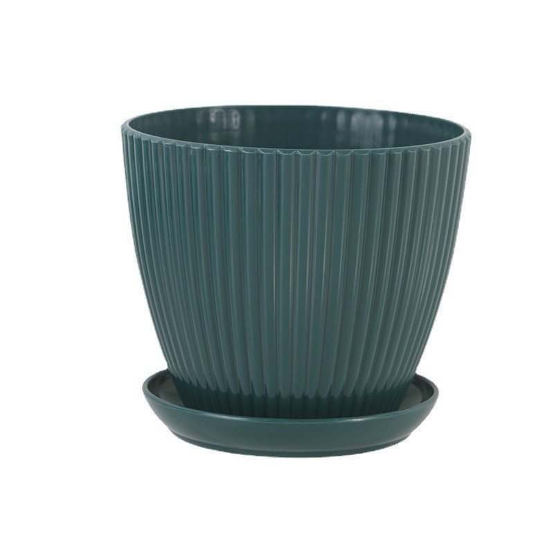 Flower pot with groove structure and saucer – Sturdy plastic pot for plants
