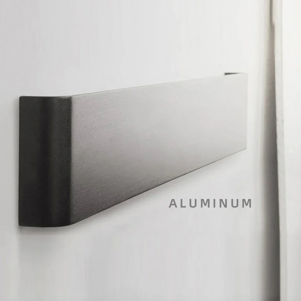 LED wall lamp for indoors: A modern lighting solution