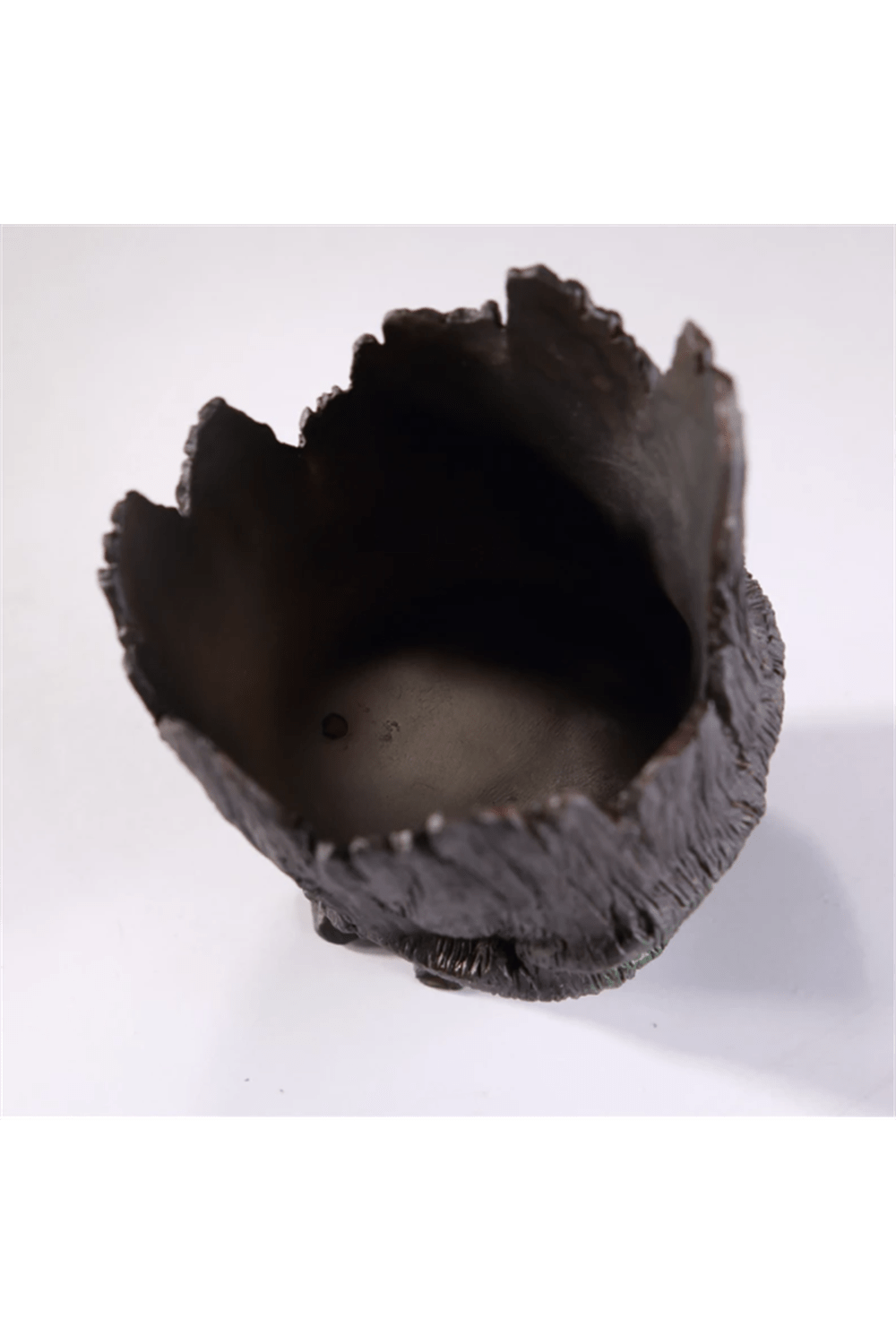 Skull flower pot