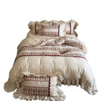 Romantic bedding set made of cotton-linen mix with ruffle edge & botanical border embroidery