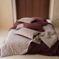Reversible bed linen set made of cotton satin with floral print and ties