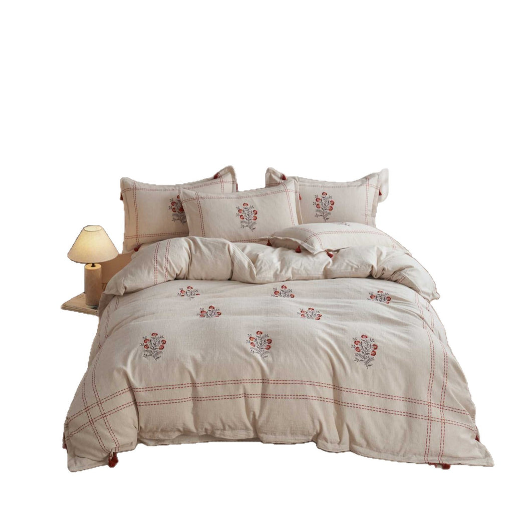 Embroidered bedding set