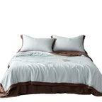 Luxurious linen-cotton bed set with quilted blanket and pillowcases
