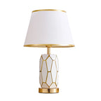 American ceramic table lamp - Simple modern bedroom bedside lamp for the living room, warm wedding space decorative lamp