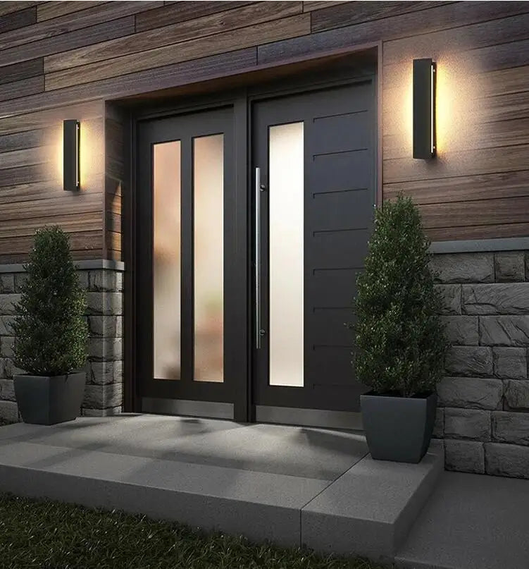 18W Modern Waterproof Outdoor LED Wall Light - IP65 Garden Veranda Wall Light