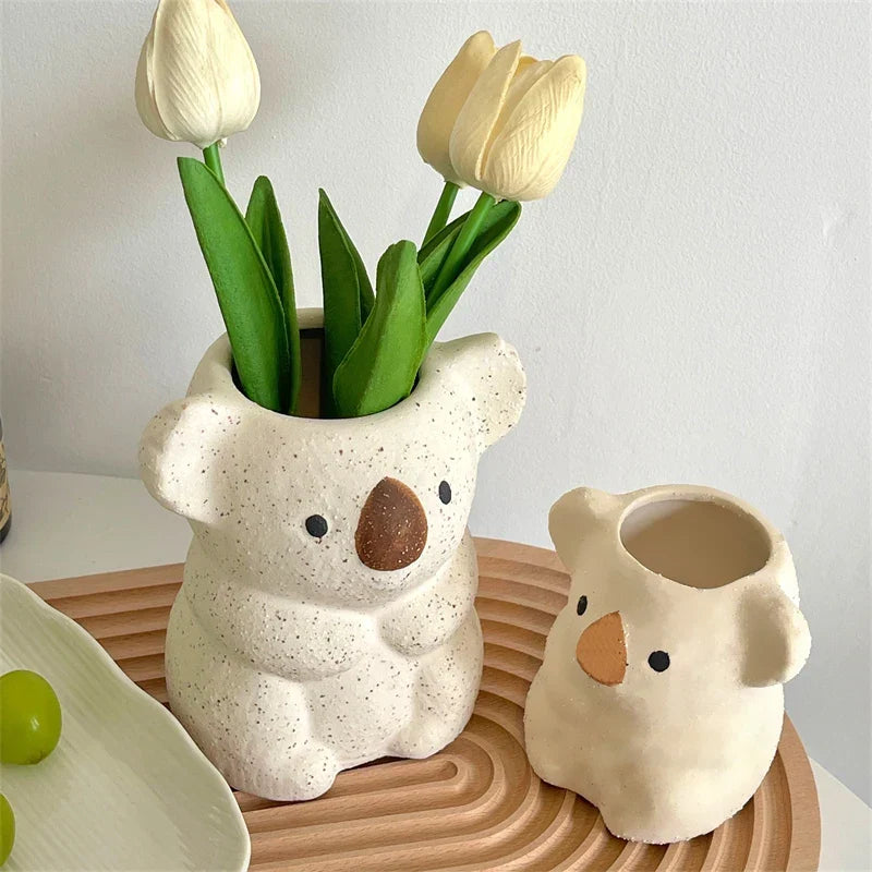 Koalina Koala Planter | Sweet Decorative Plant Pot Made of Resin | Mini Vase for Succulents & Bonsai | Handcrafted Garden & Home Decor