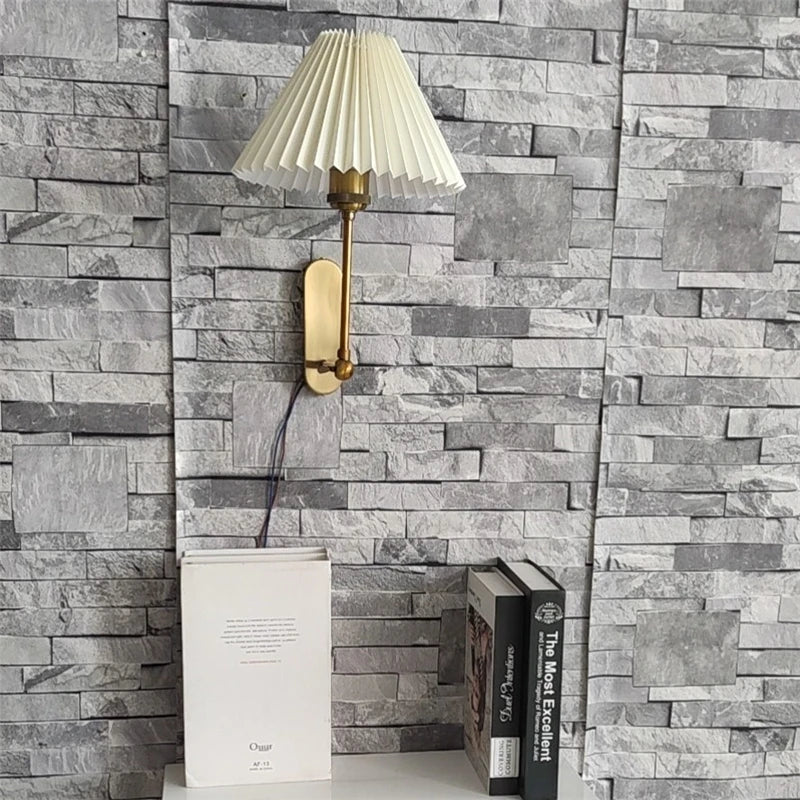 Modern swivel wall lamp – LED origami lampshade for bedroom, living room and bathroom decoration