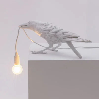 Modern Lucky Bird Table Lamp – Creative Heart Animal Design for Bedroom and Living Room