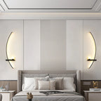 Modern LED Wall Lamp Black Gold - Elegant long stripe design for versatile lighting
