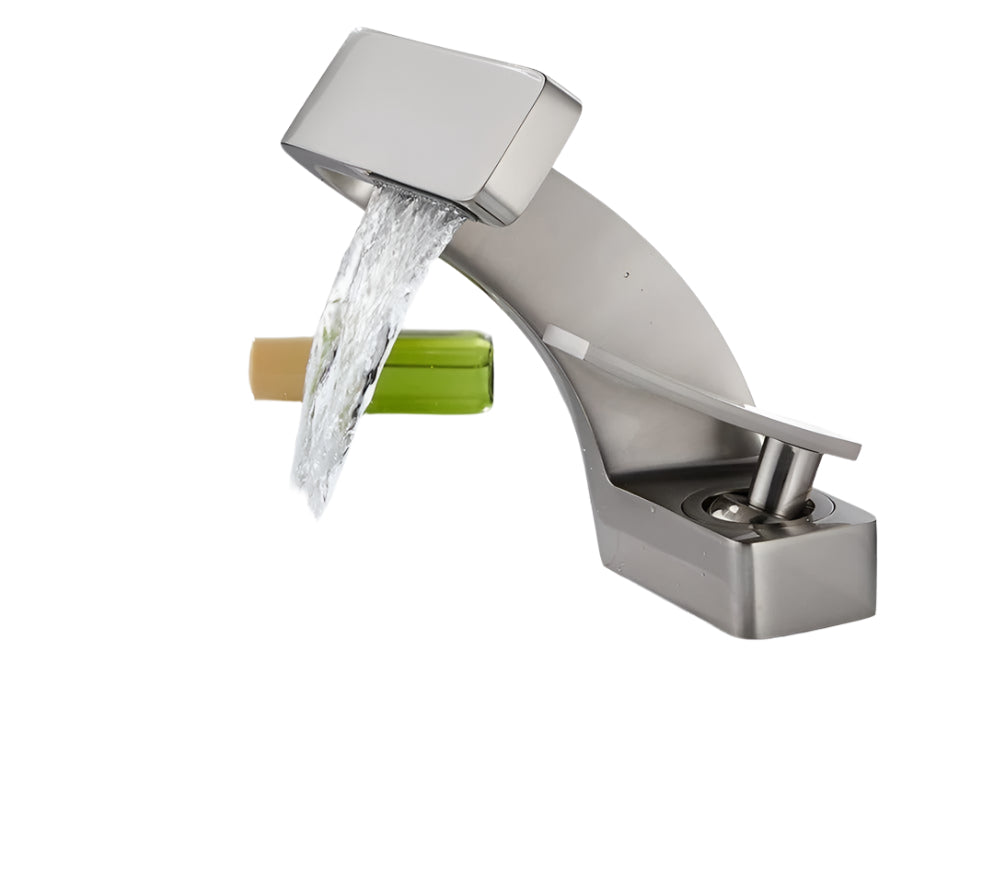 AquaArc Modern Kitchen Faucet
